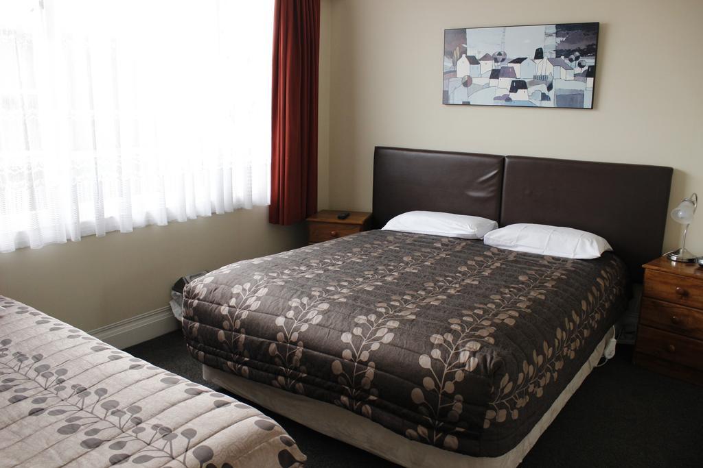 Colonial Motel Invercargill Dış mekan fotoğraf